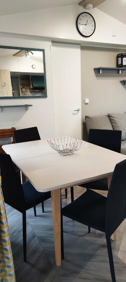 Assist' Mobil Home 397 - Mobil Home 3 Chambres 2 Salles De Bain , Au Calme 온자인 외부 사진